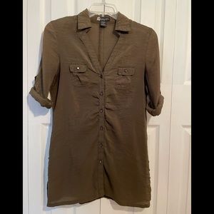 Passport Long Sleeve Button Down Tunic Shirt Size Medium